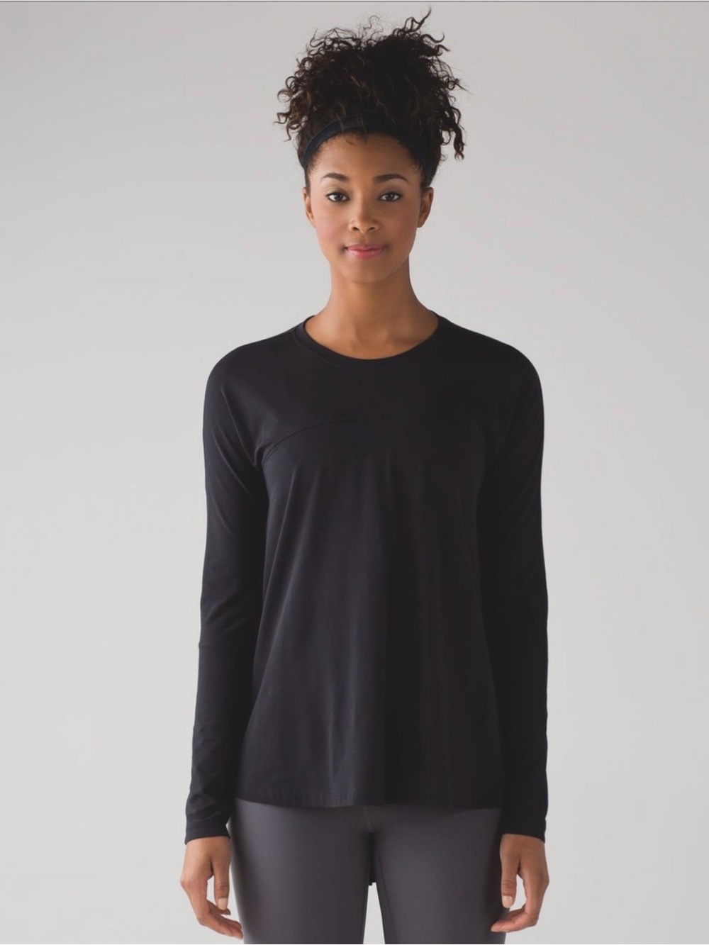 Lululemon // Long Sleeve Black Women's Top